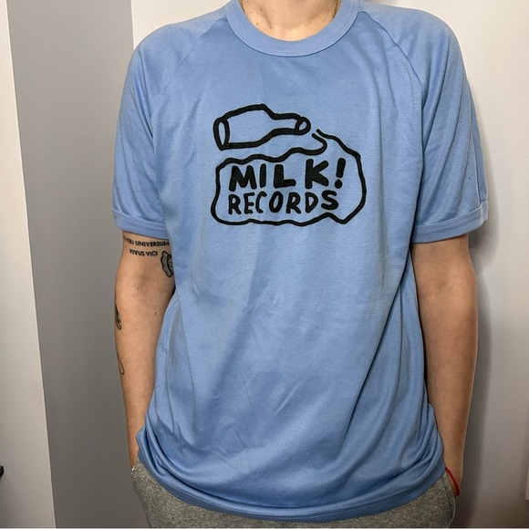 Milk records T-shirt australia made size large super soft crewneck - Picture 1 of 3